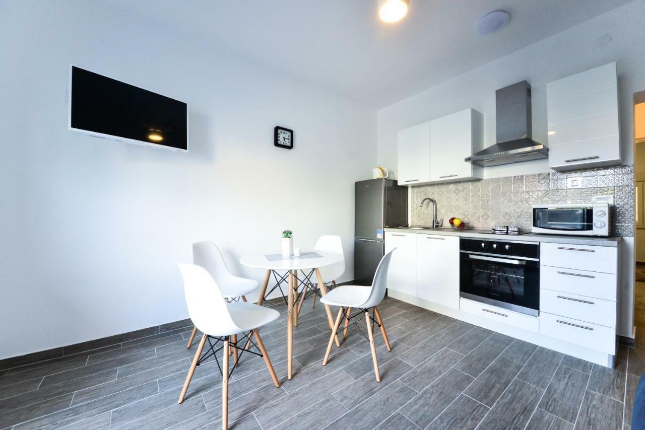 Apartmani Ab Задар Экстерьер фото