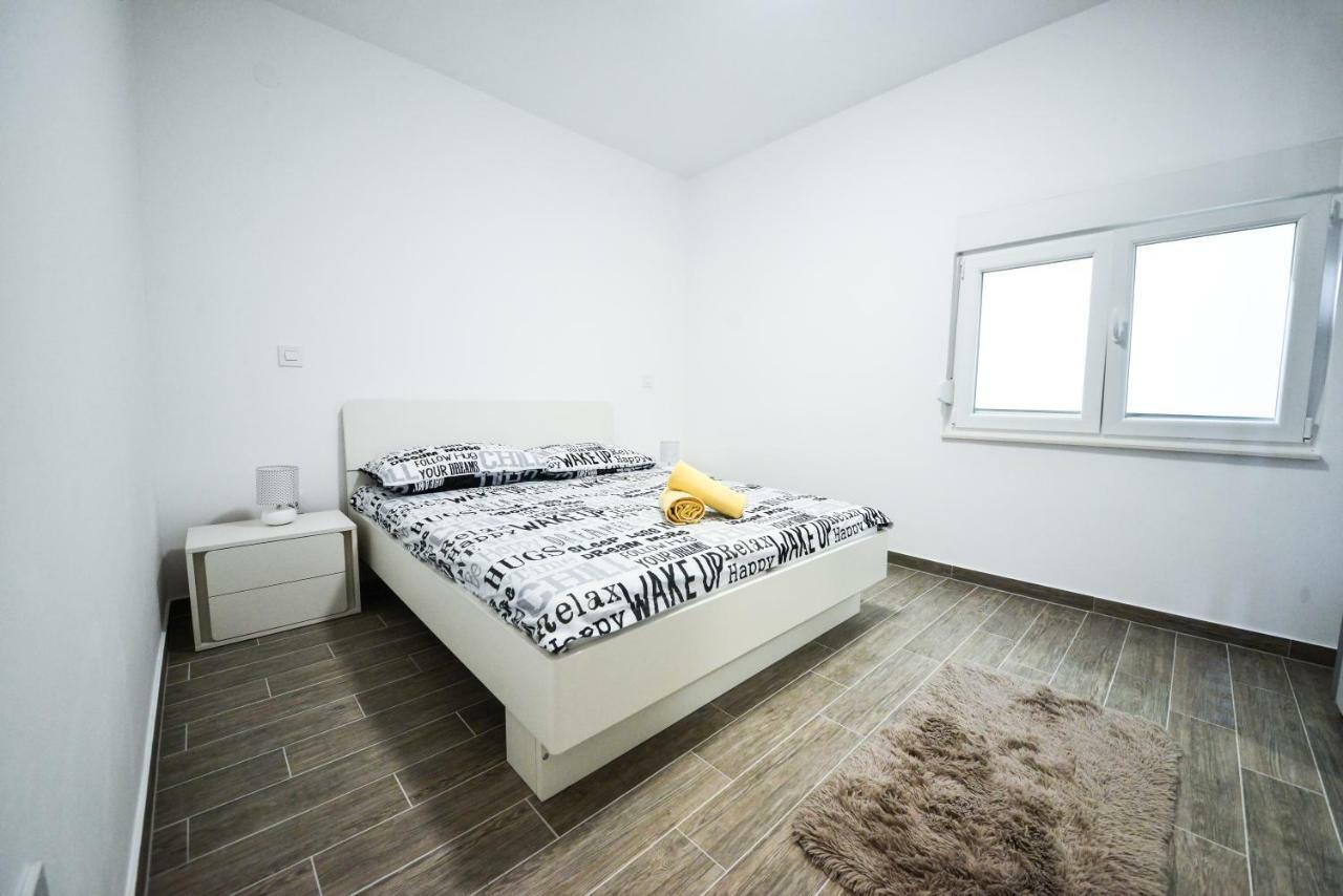 Apartmani Ab Задар Экстерьер фото
