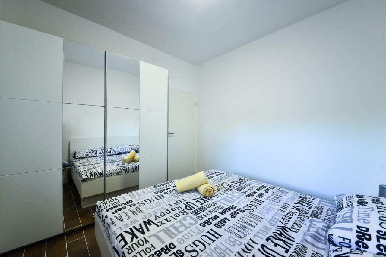 Apartmani Ab Задар Экстерьер фото