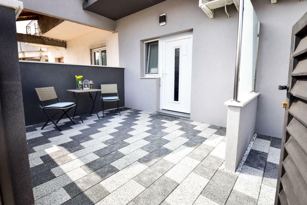 Apartmani Ab Задар Экстерьер фото